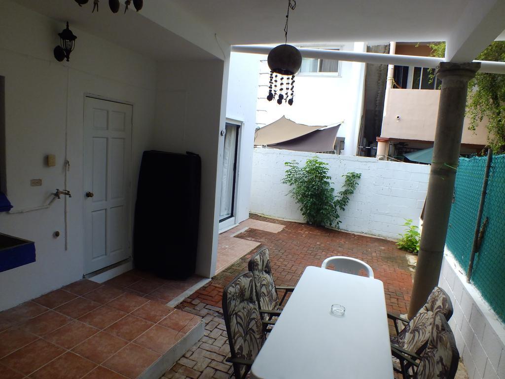 Casa La Palma B&B Плая дел Кармен Екстериор снимка
