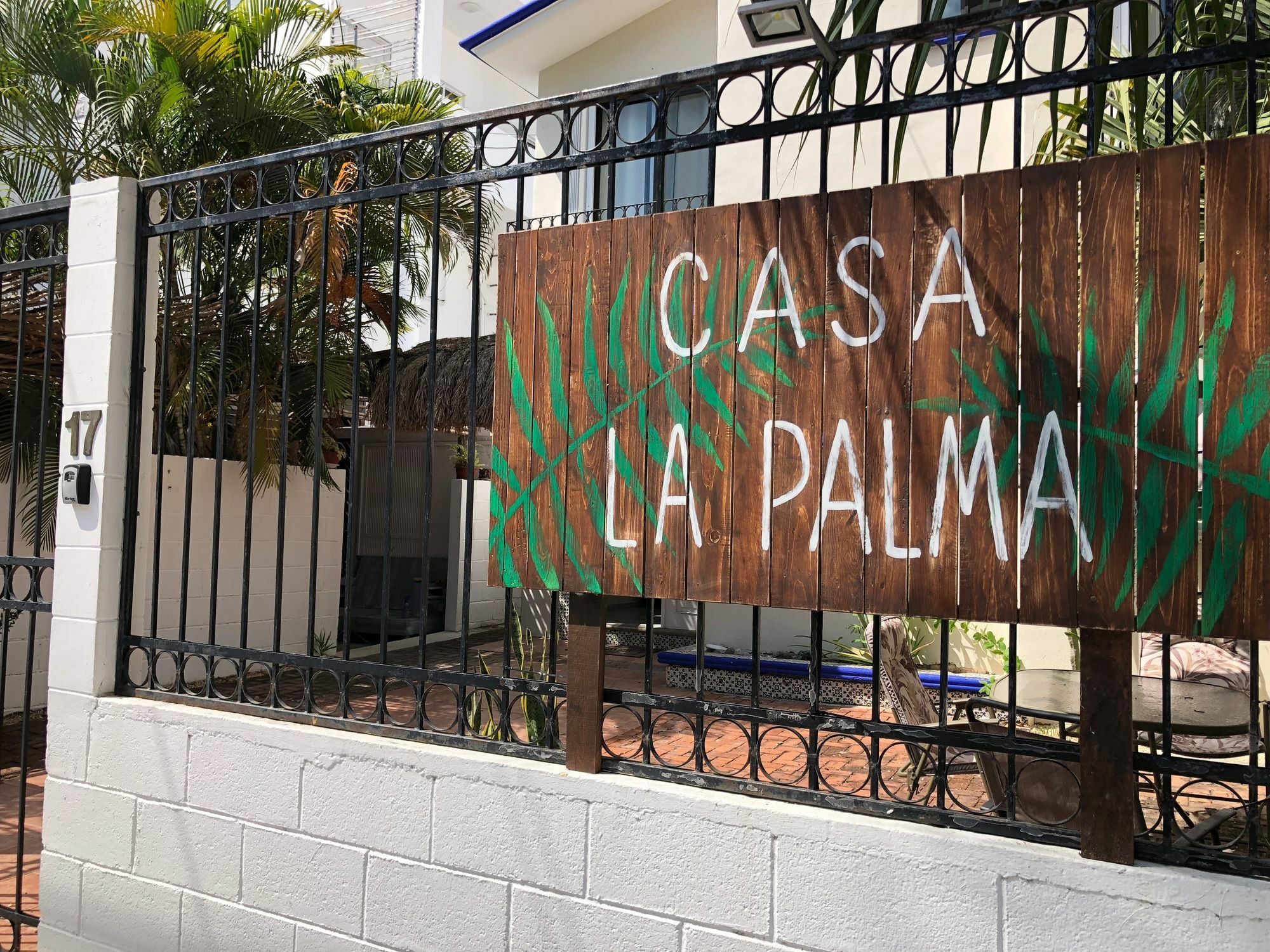 Casa La Palma B&B Плая дел Кармен Екстериор снимка
